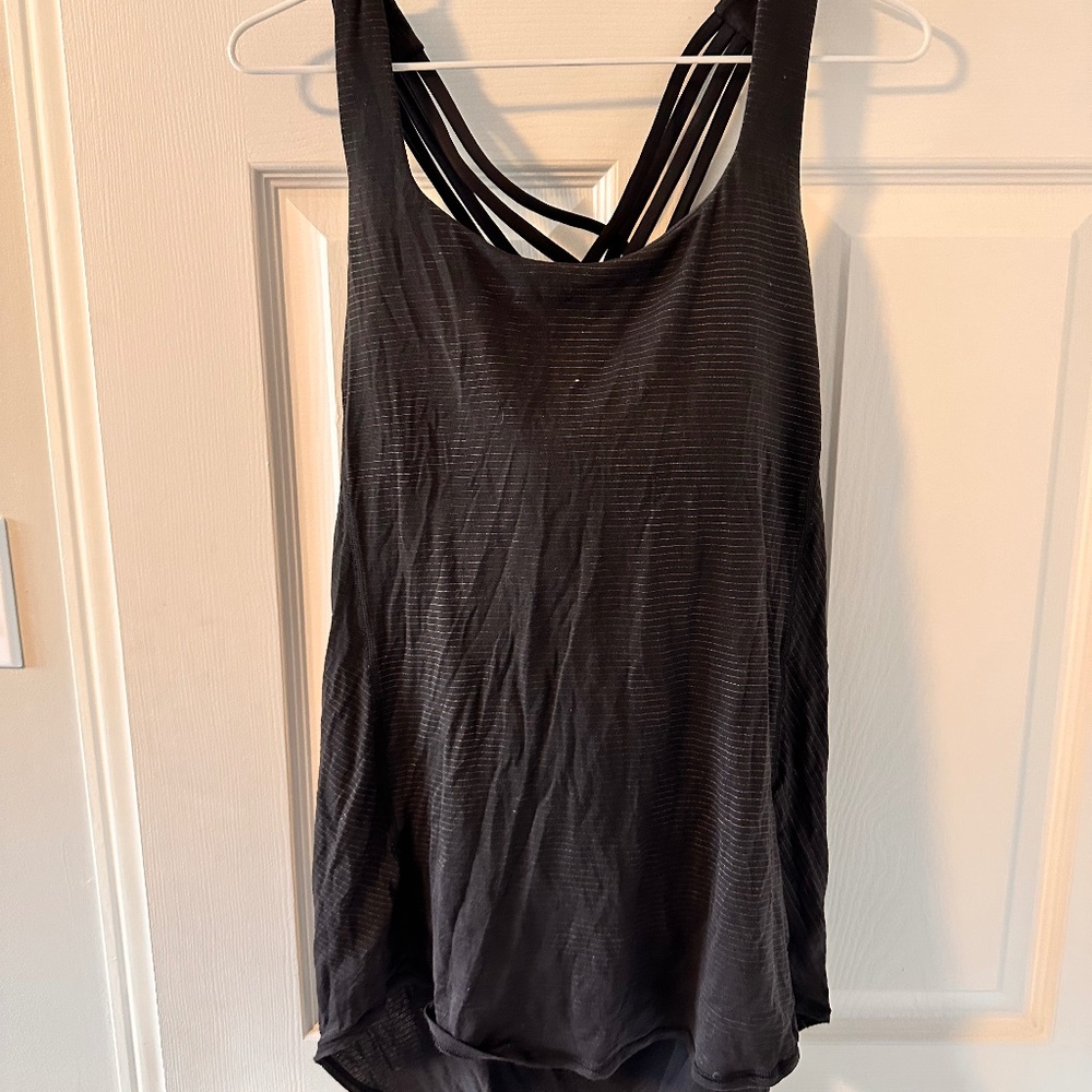 Lululemon tank top
